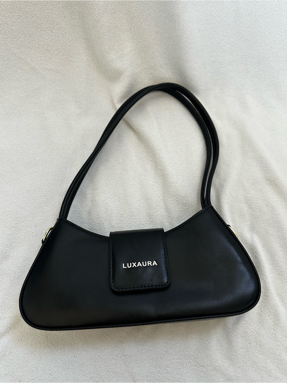 Luxaura Black Shoulder Bag